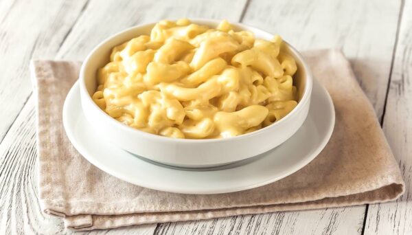 Mac and Cheese Vegan – Macaroni mit veganer Käse-Alternative
