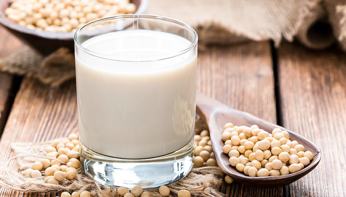 Vegane Milch: Sojamilch als pflanzliche Alternative